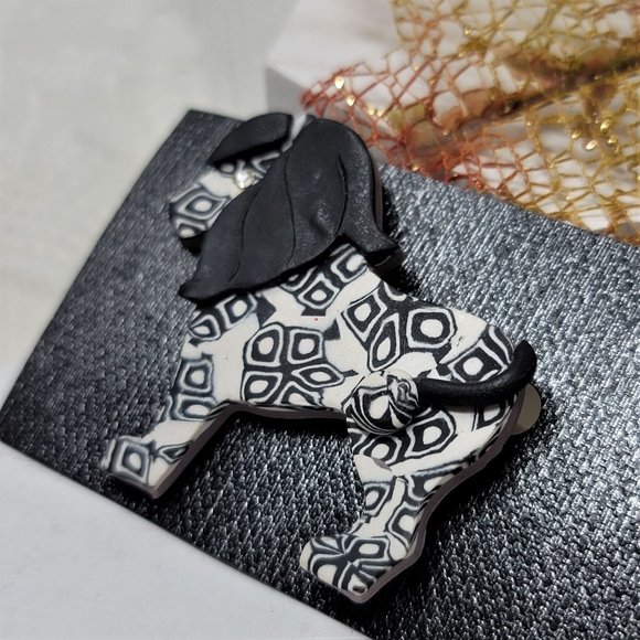 Adorable Clay Animal Pin Brooch Black n White - Picture 2 of 5
